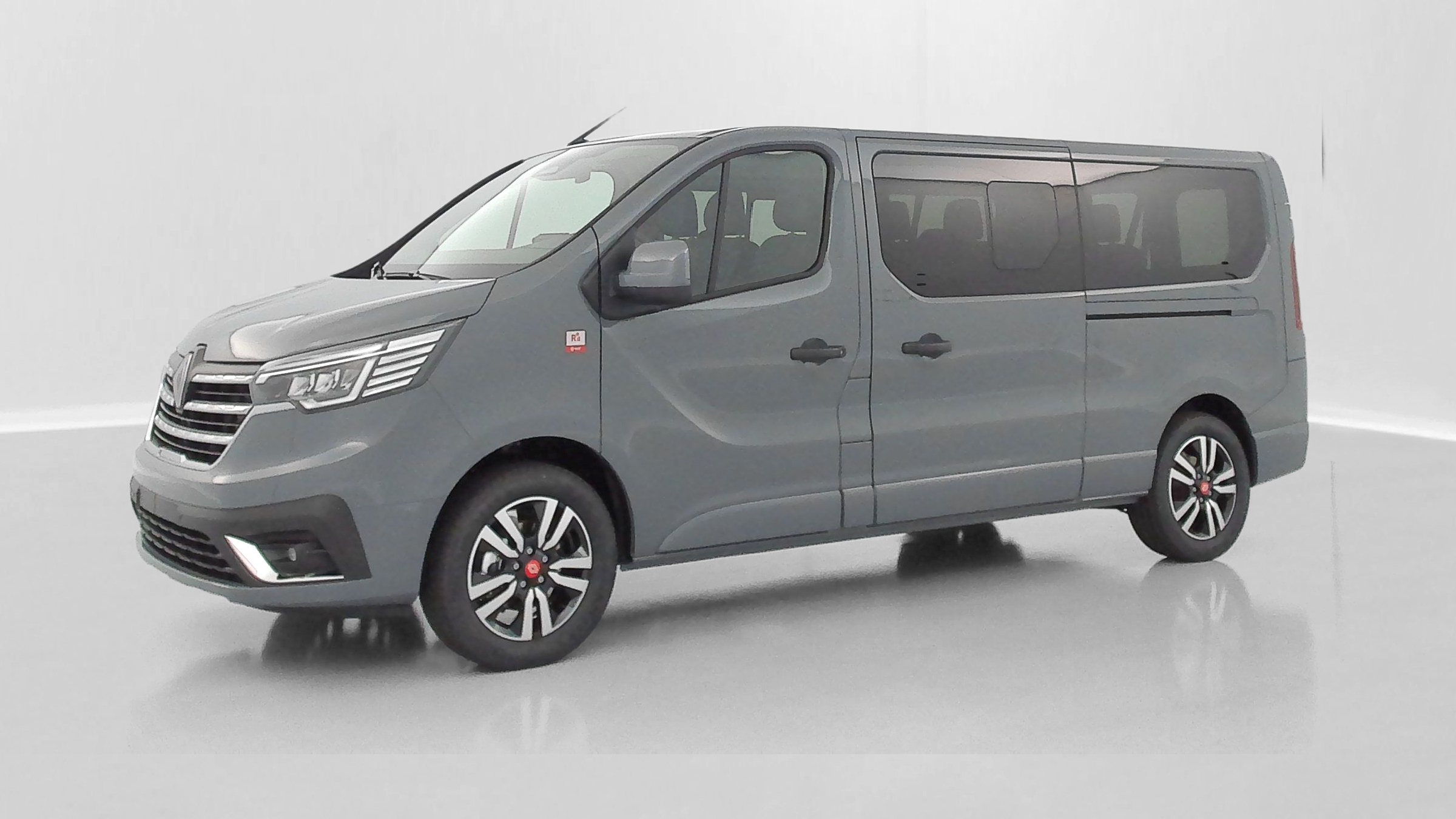 Renault Trucks TRAFIC COMBI - Image 23