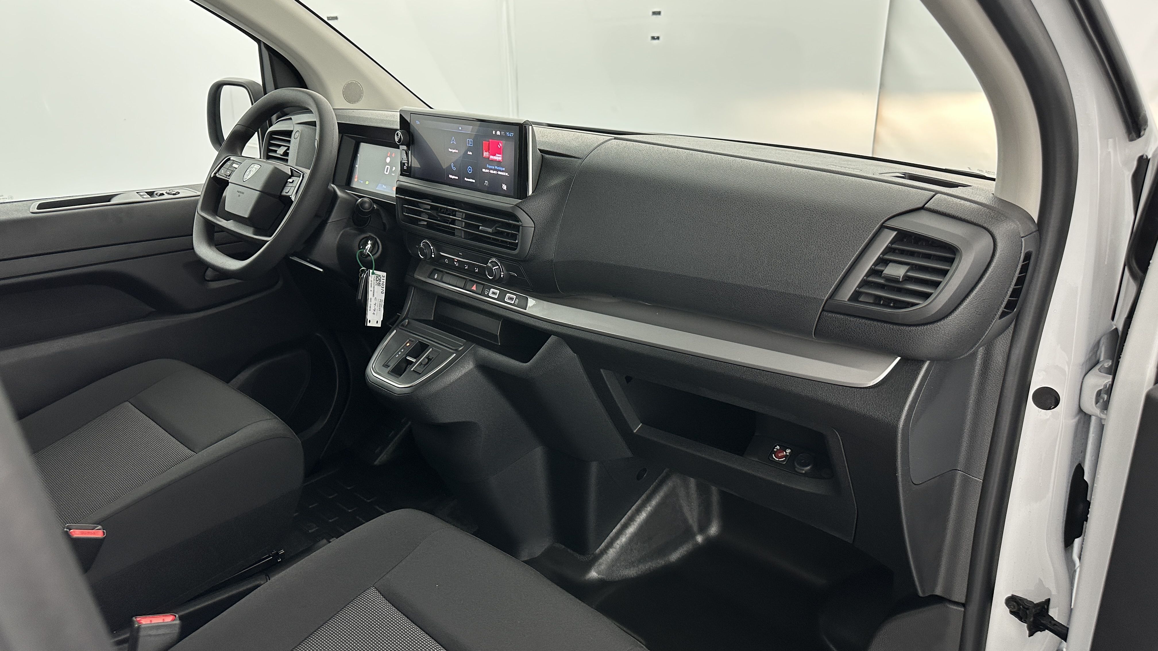 Peugeot Expert Cabine Approfondie - Image 13