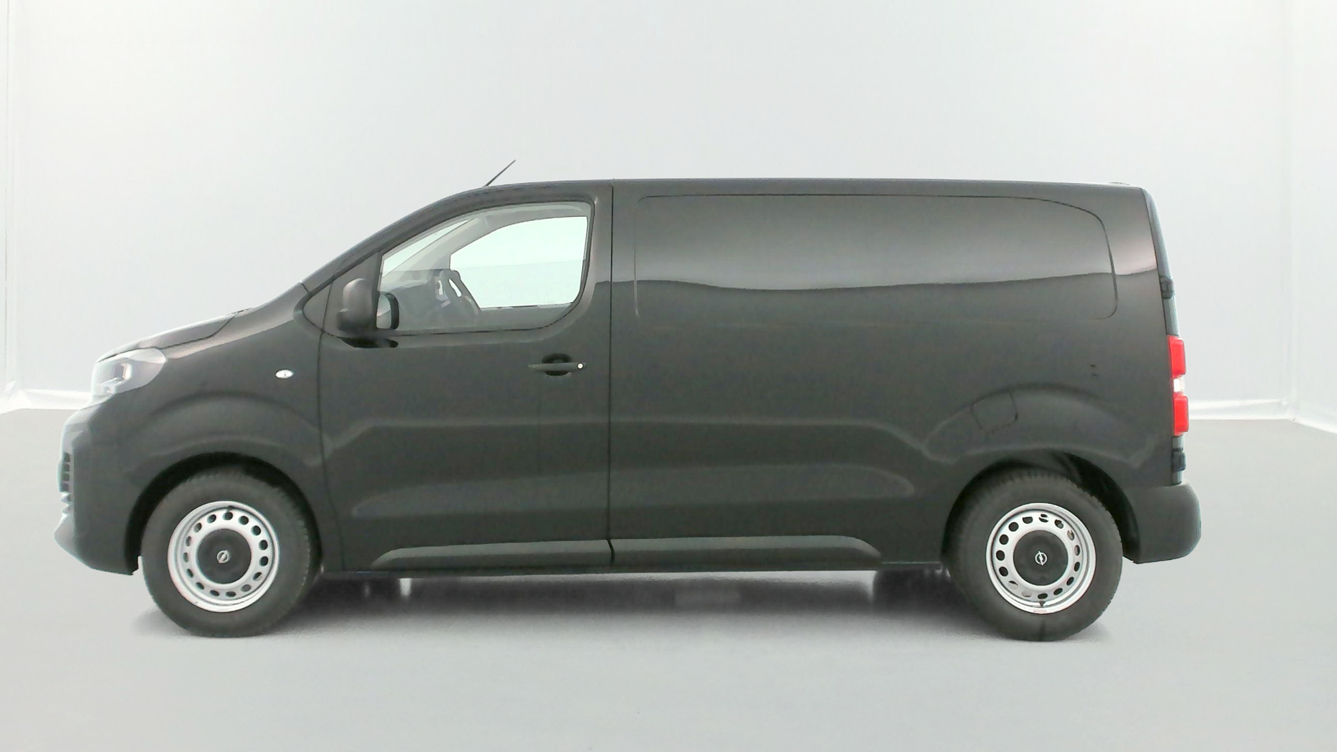 Opel Vivaro Fourgon - Image 4