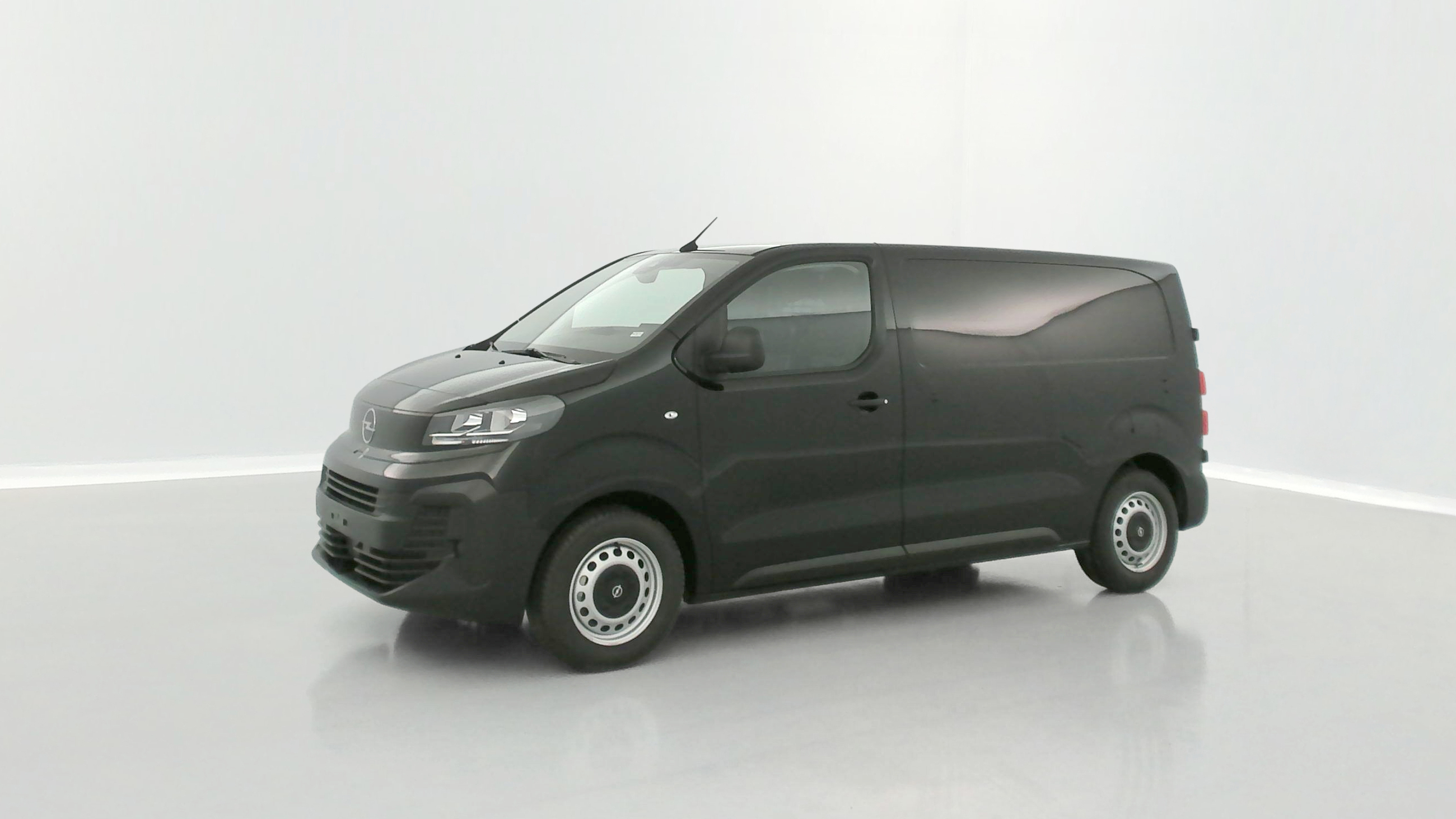 Opel Vivaro Fourgon - Image 16