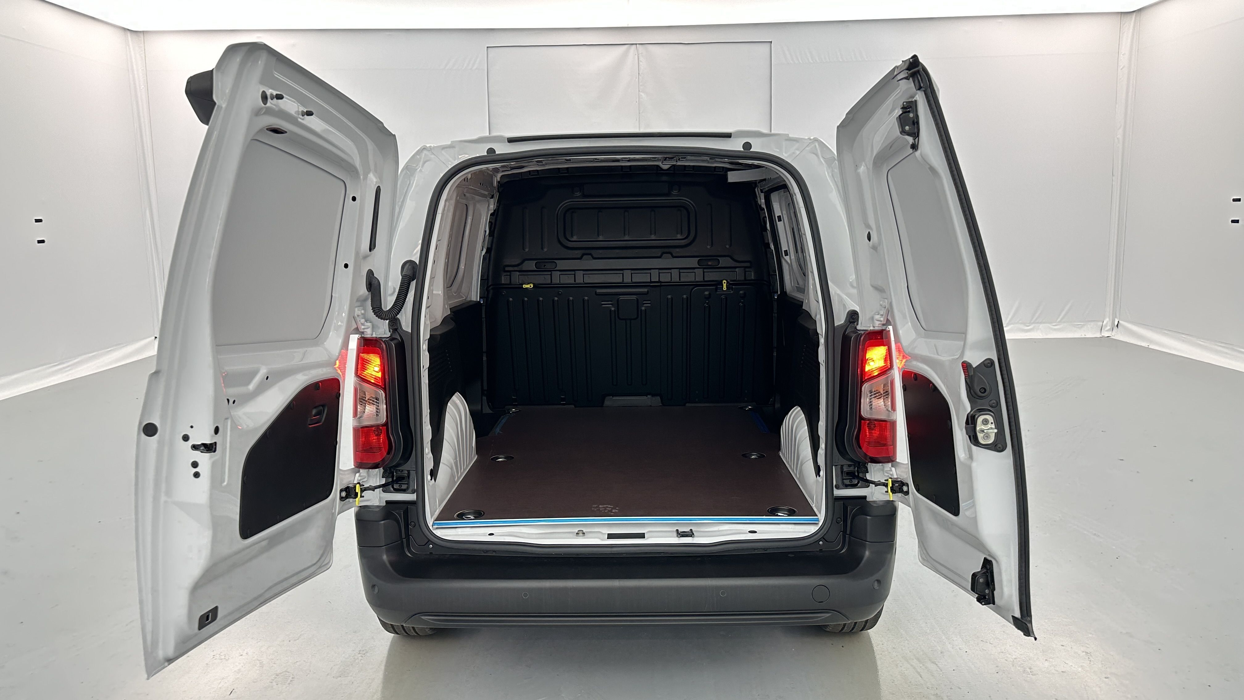 Citroën BERLINGO VAN - Image 9