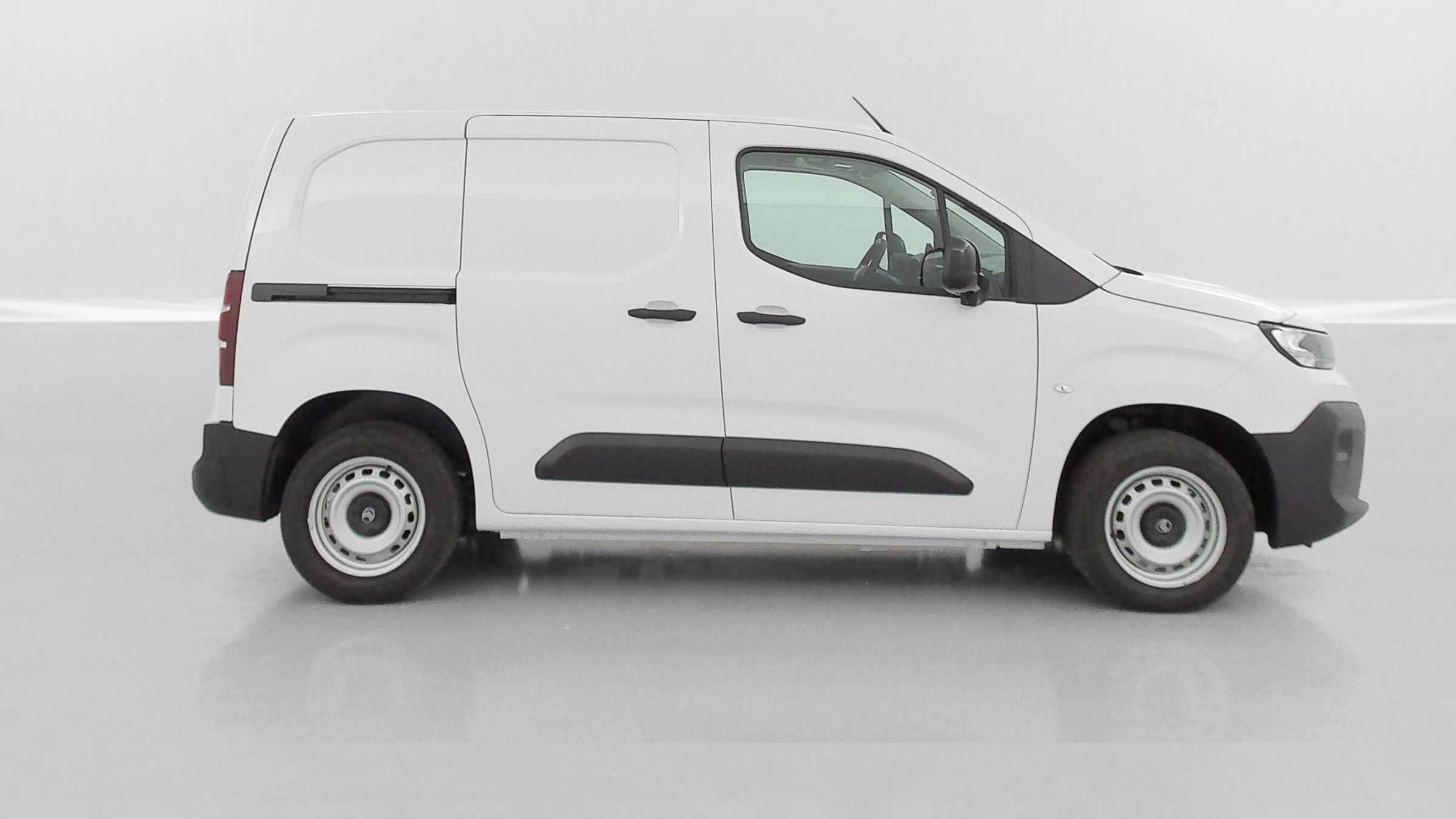 Citroën BERLINGO VAN - Image 20