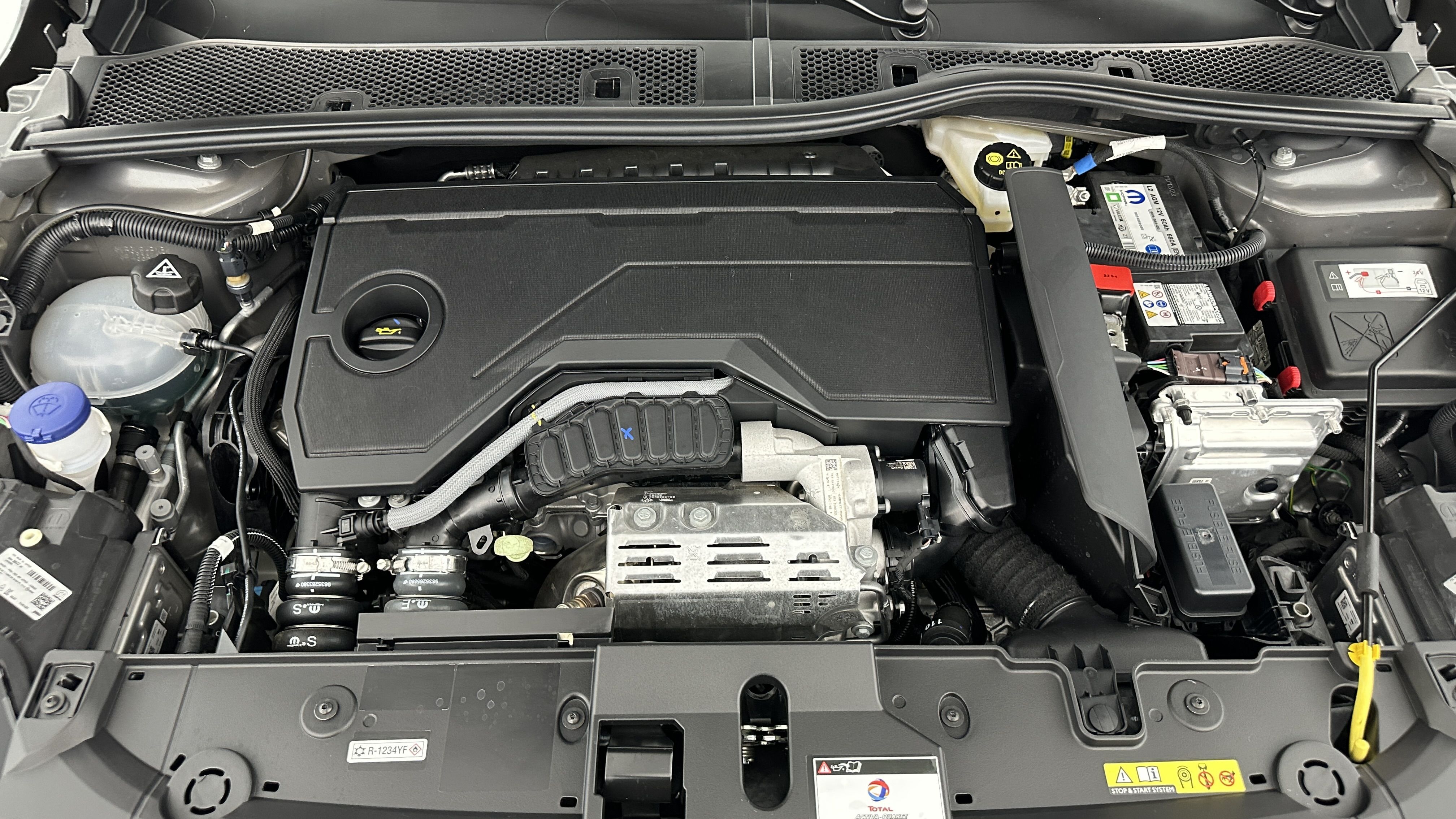 Peugeot 208 - Image 11