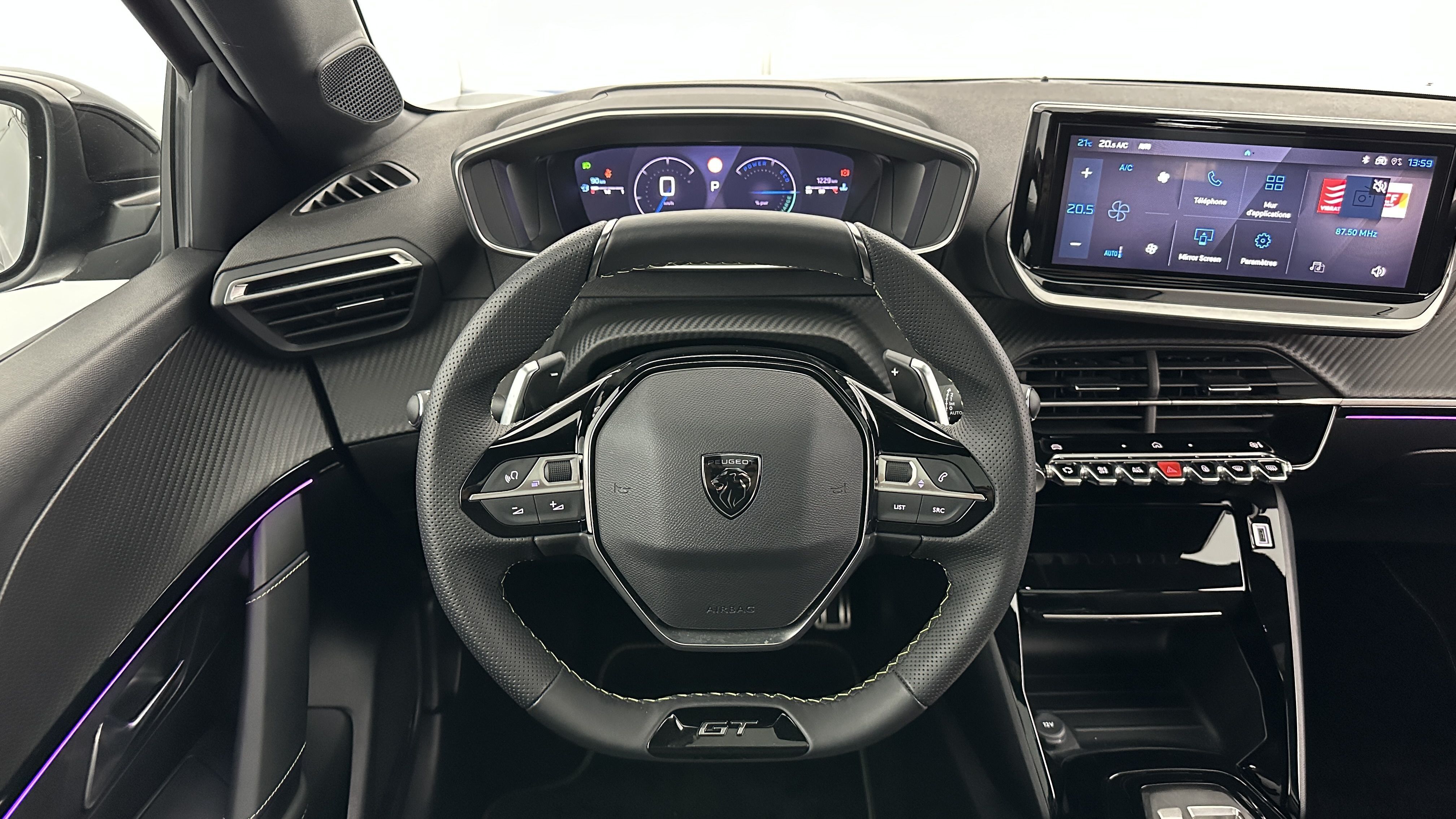 Peugeot 208 - Image 14