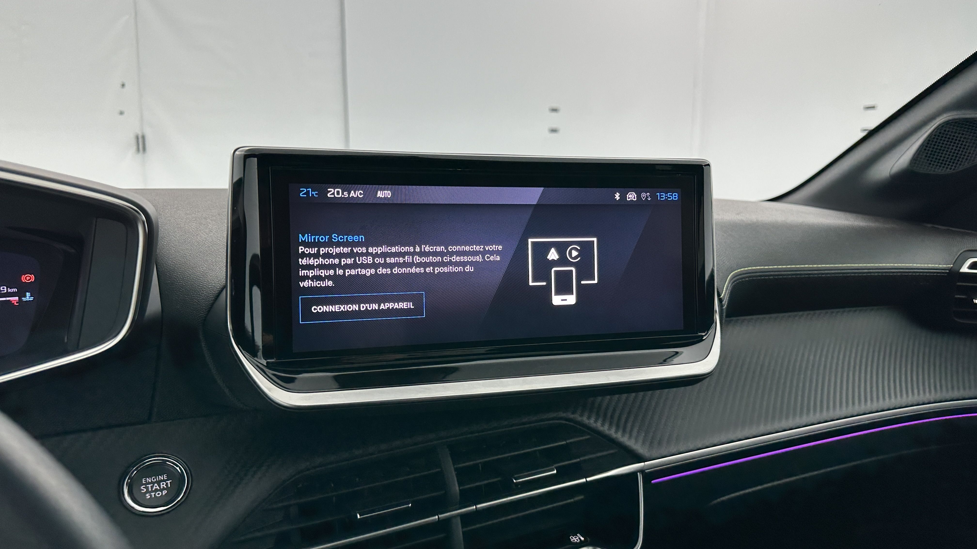 Peugeot 208 - Image 20