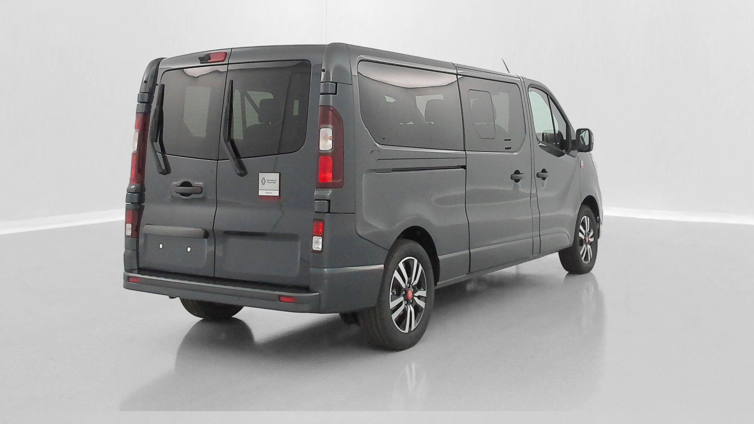 Renault Trucks TRAFIC COMBI - Image 22