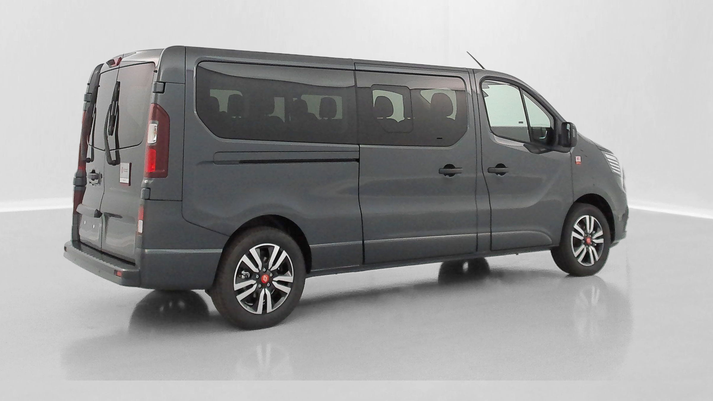 Renault Trucks TRAFIC COMBI - Image 26