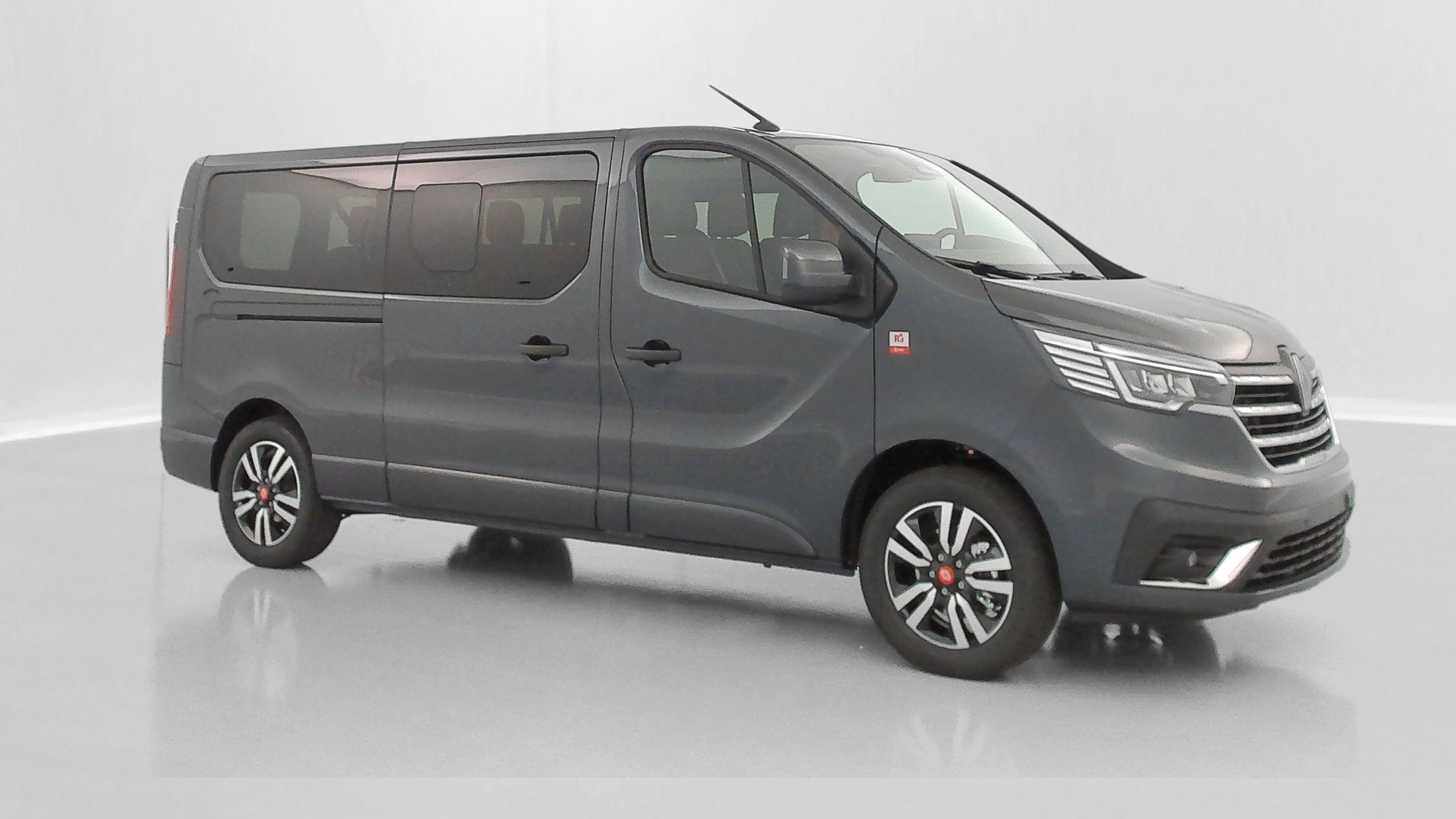 Renault Trucks TRAFIC COMBI - Image 27