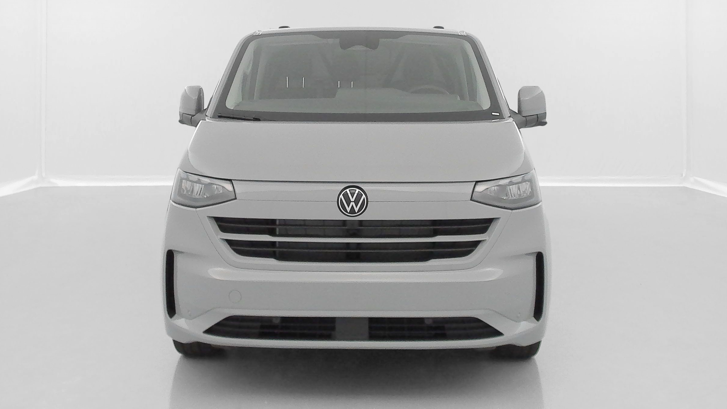 Volkswagen Transporter - Image 2