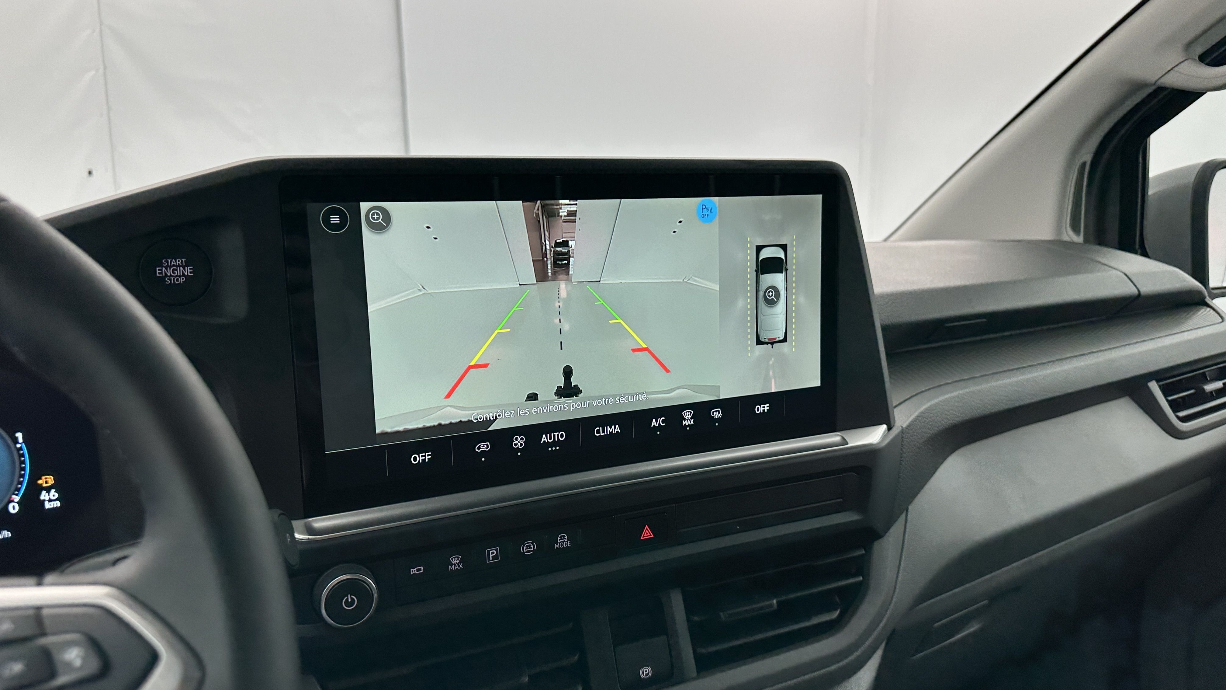 Volkswagen Transporter - Image 14