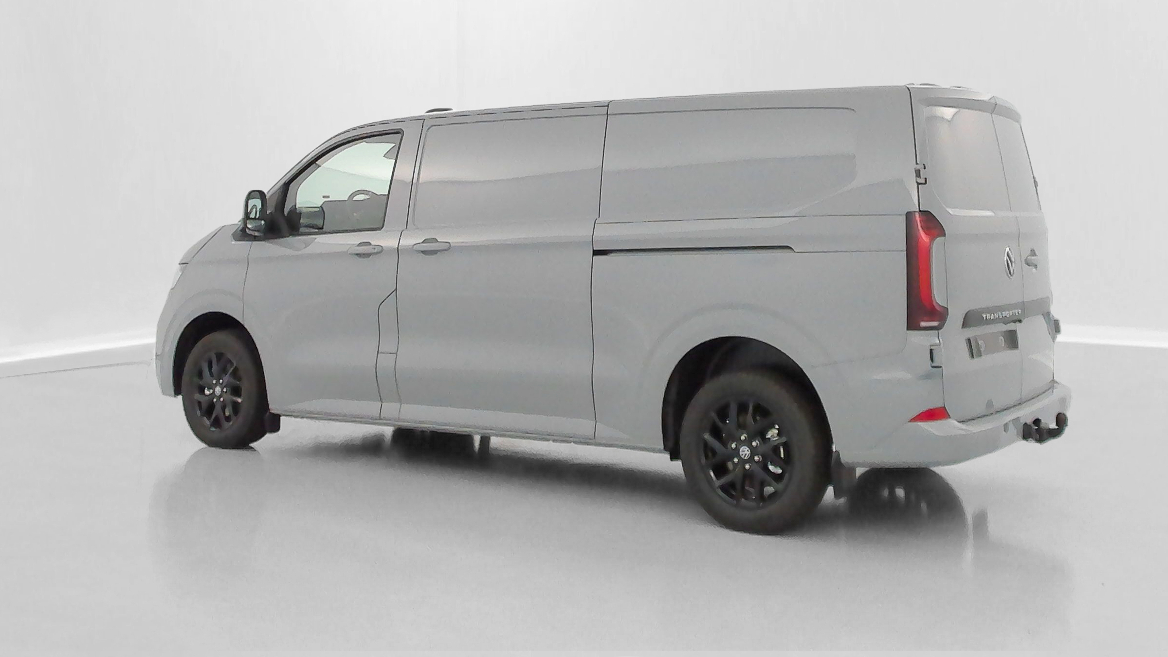 Volkswagen Transporter - Image 23