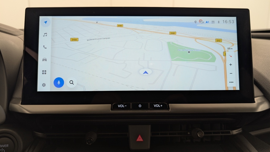 Toyota C-HR - Image 18