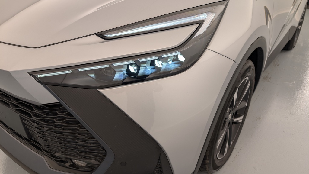 Toyota C-HR - Image 23