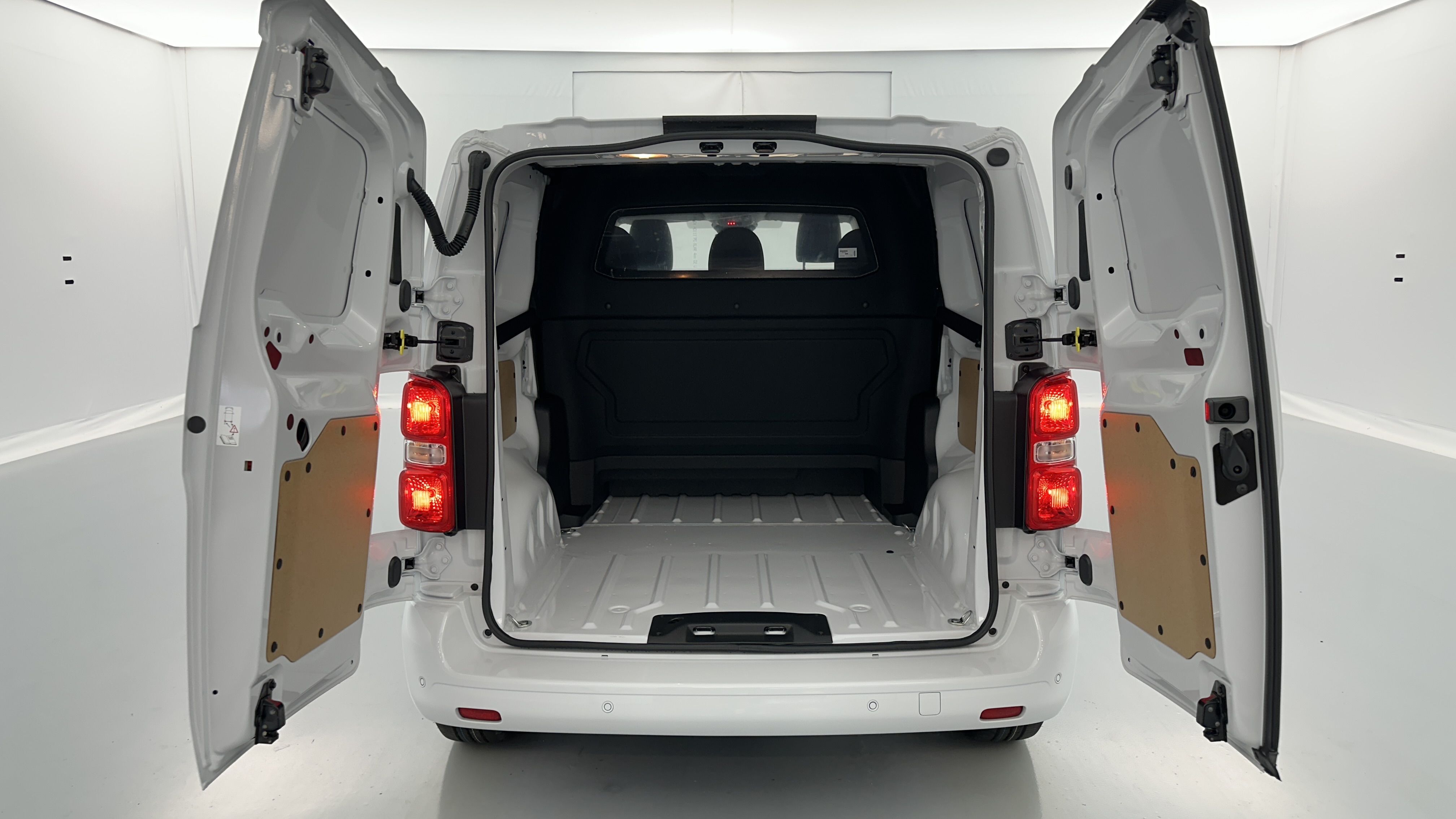 Peugeot Expert Cabine Approfondie - Image 9