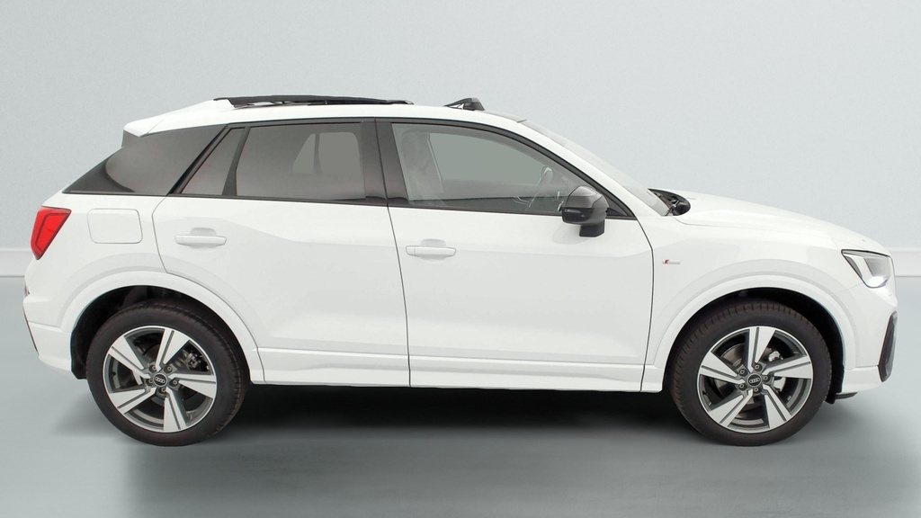 AUDI Q2 — photo 8