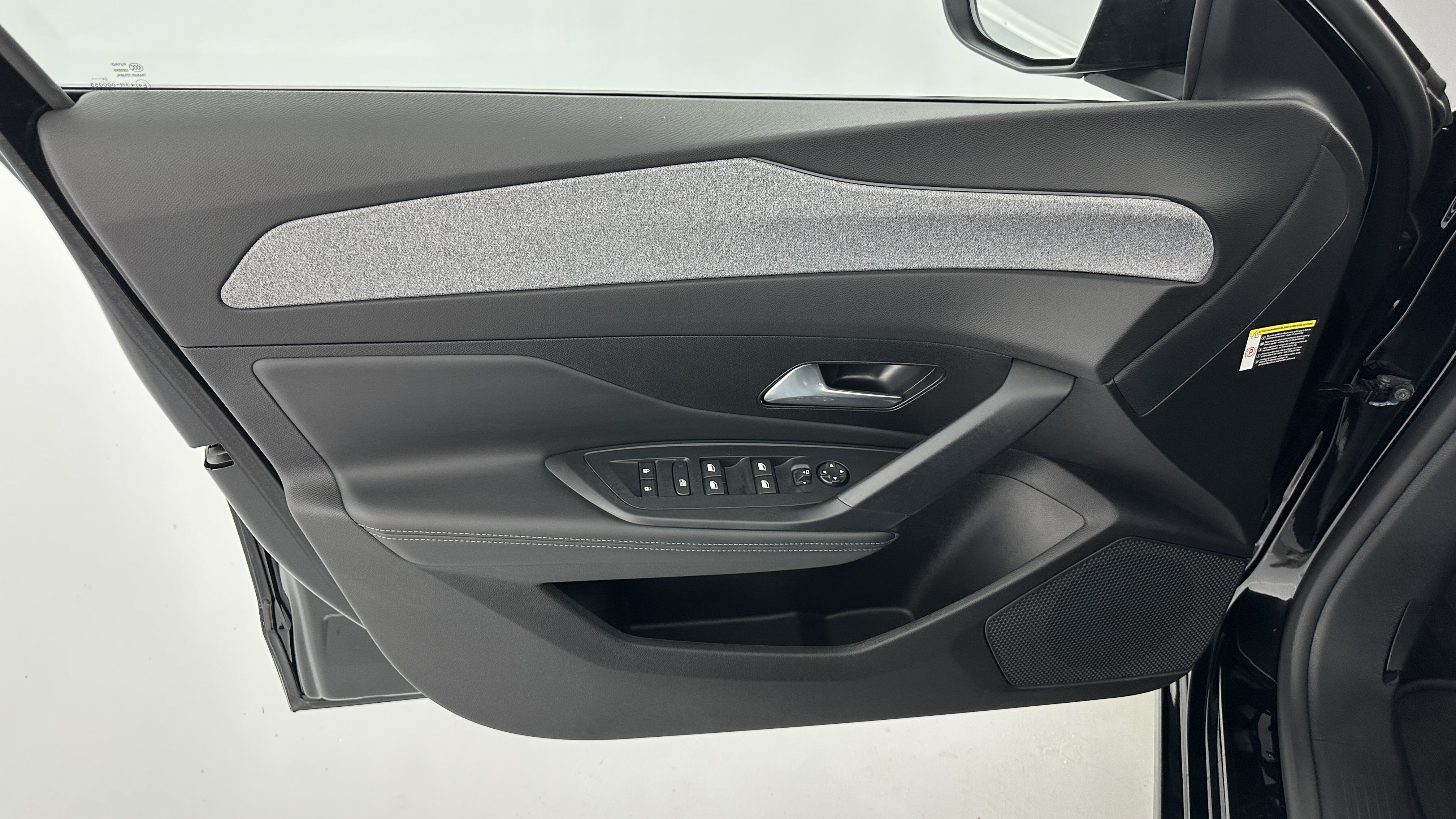 Peugeot 308 - Image 13