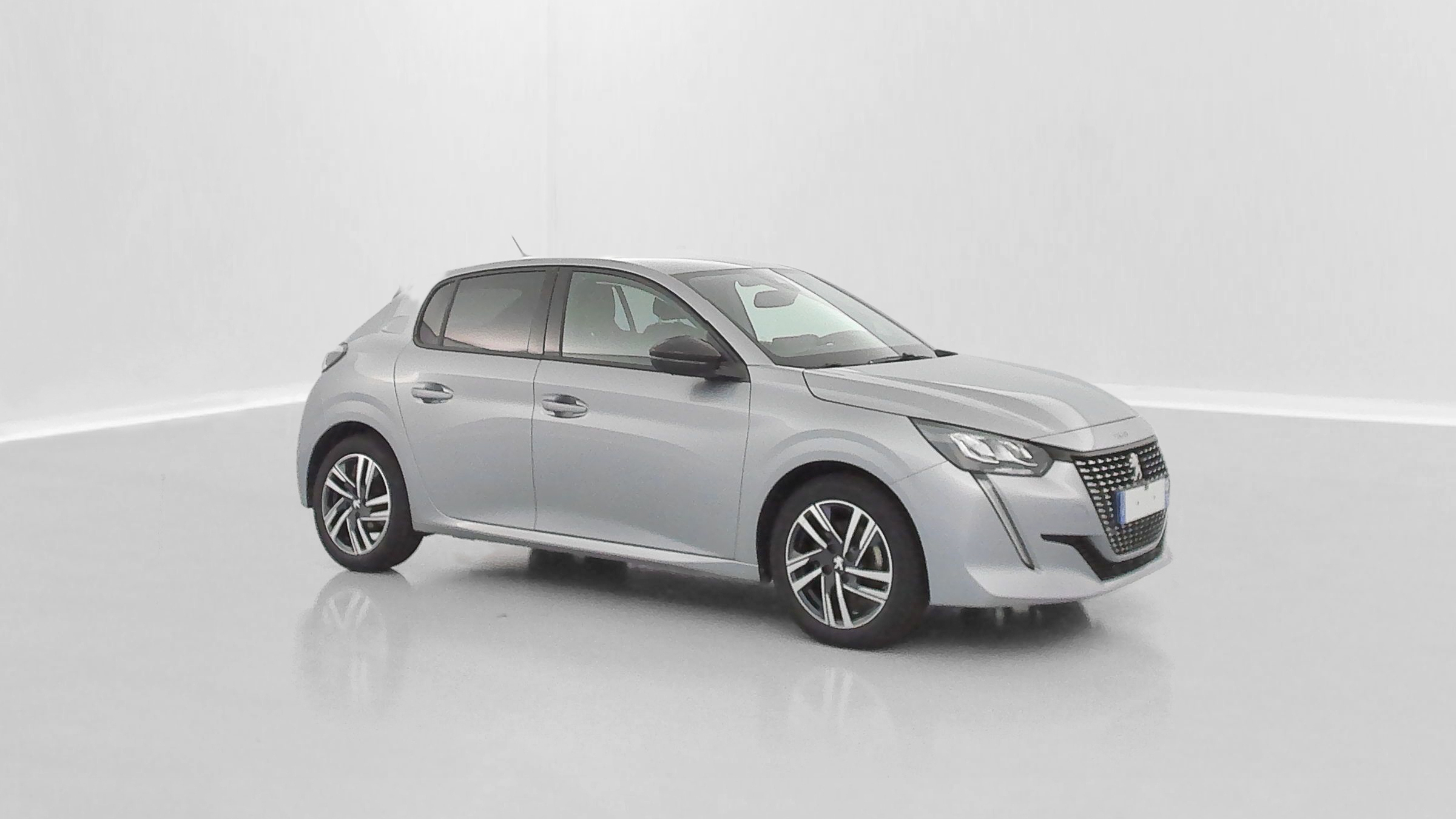 Peugeot 208 - Image 31