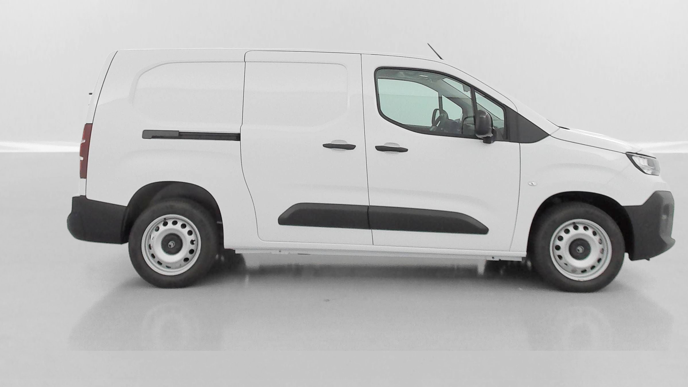 Citroën BERLINGO VAN - Image 24