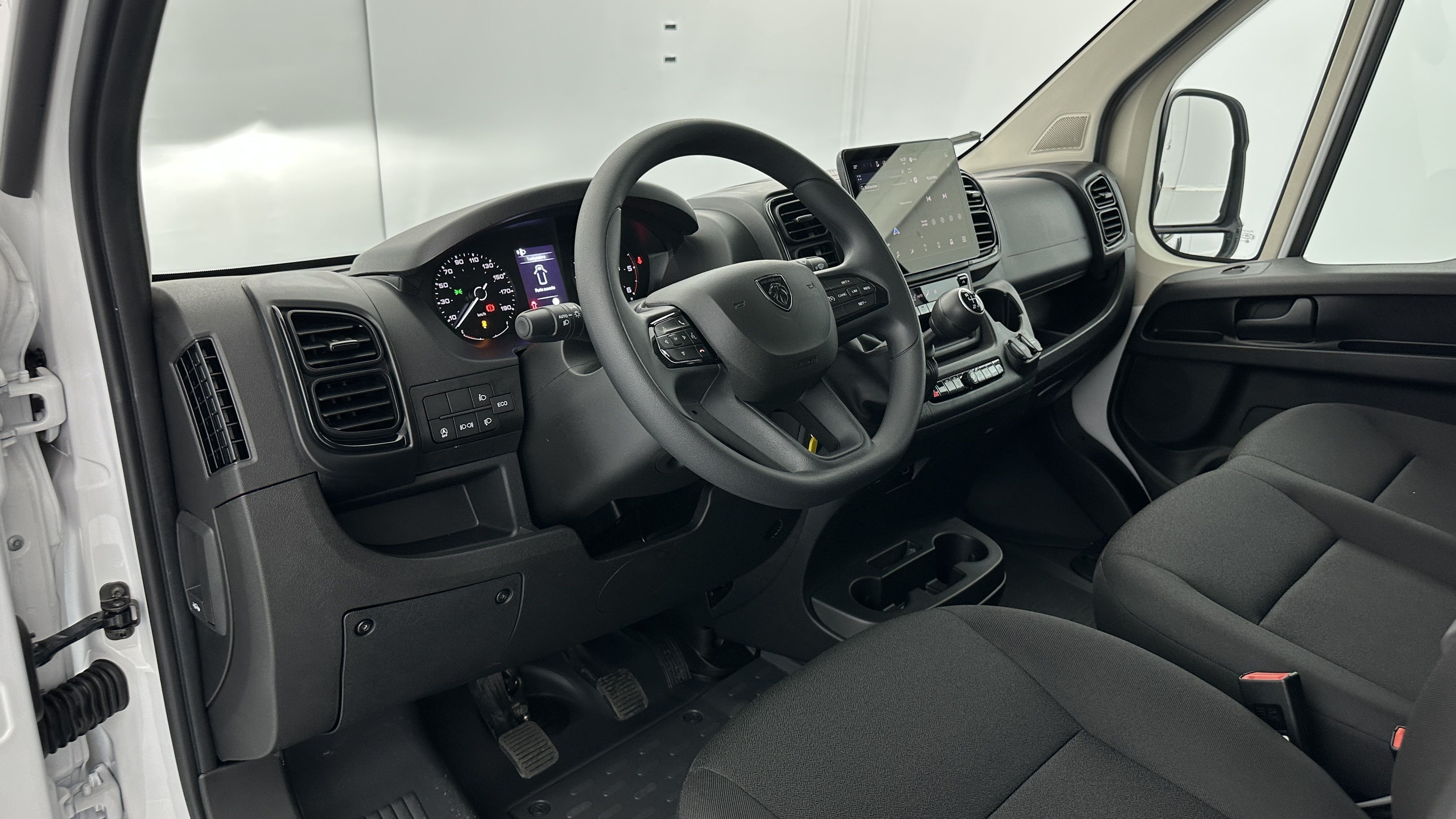 Peugeot Boxer - Image 6