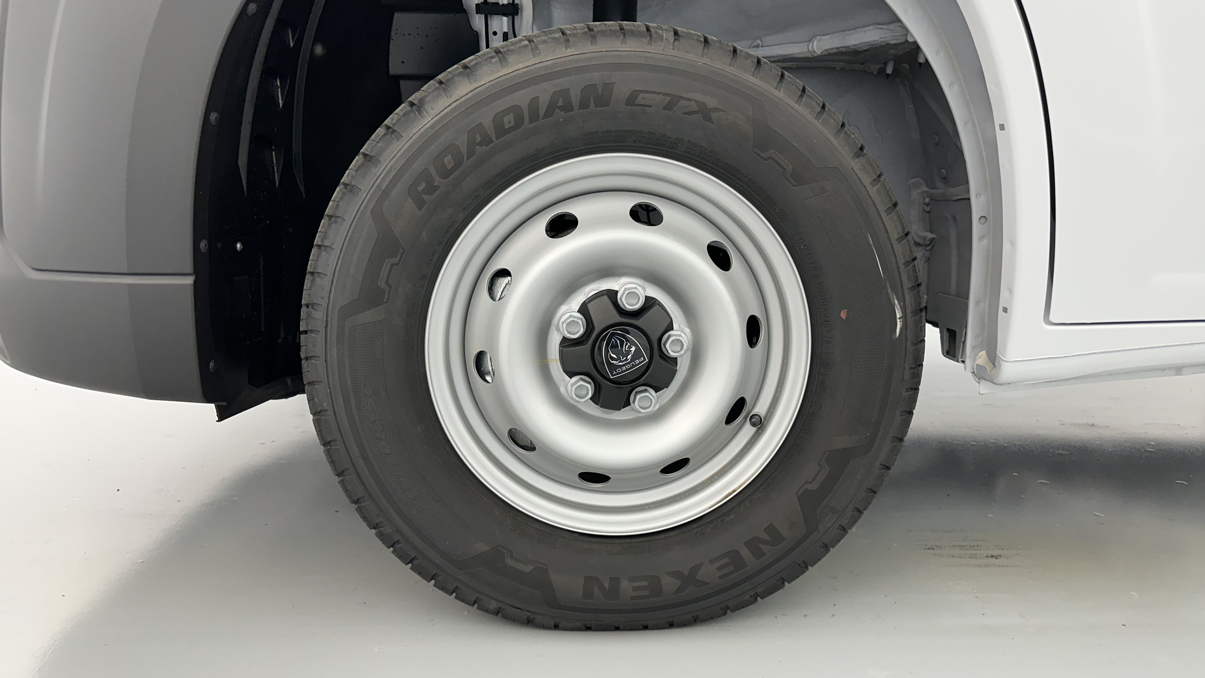 Peugeot Boxer - Image 10