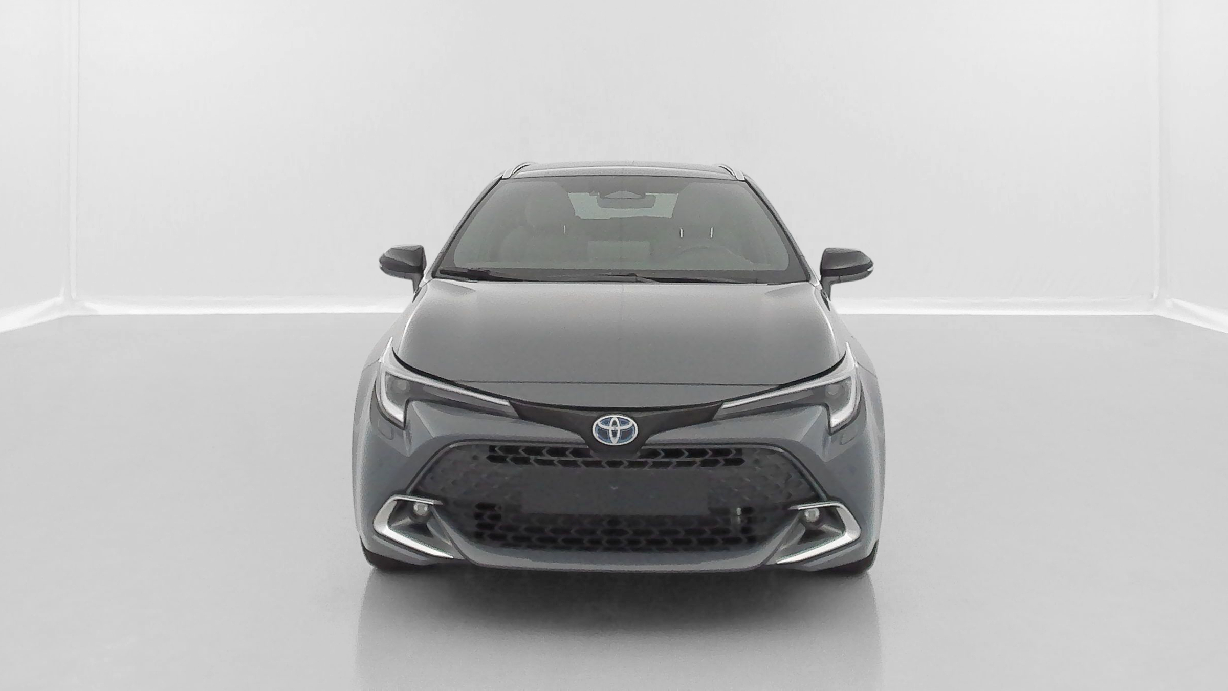TOYOTA Corolla Touring Sports — photo 2