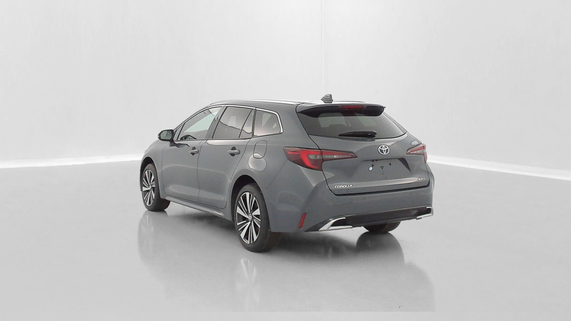 TOYOTA Corolla Touring Sports — photo 5