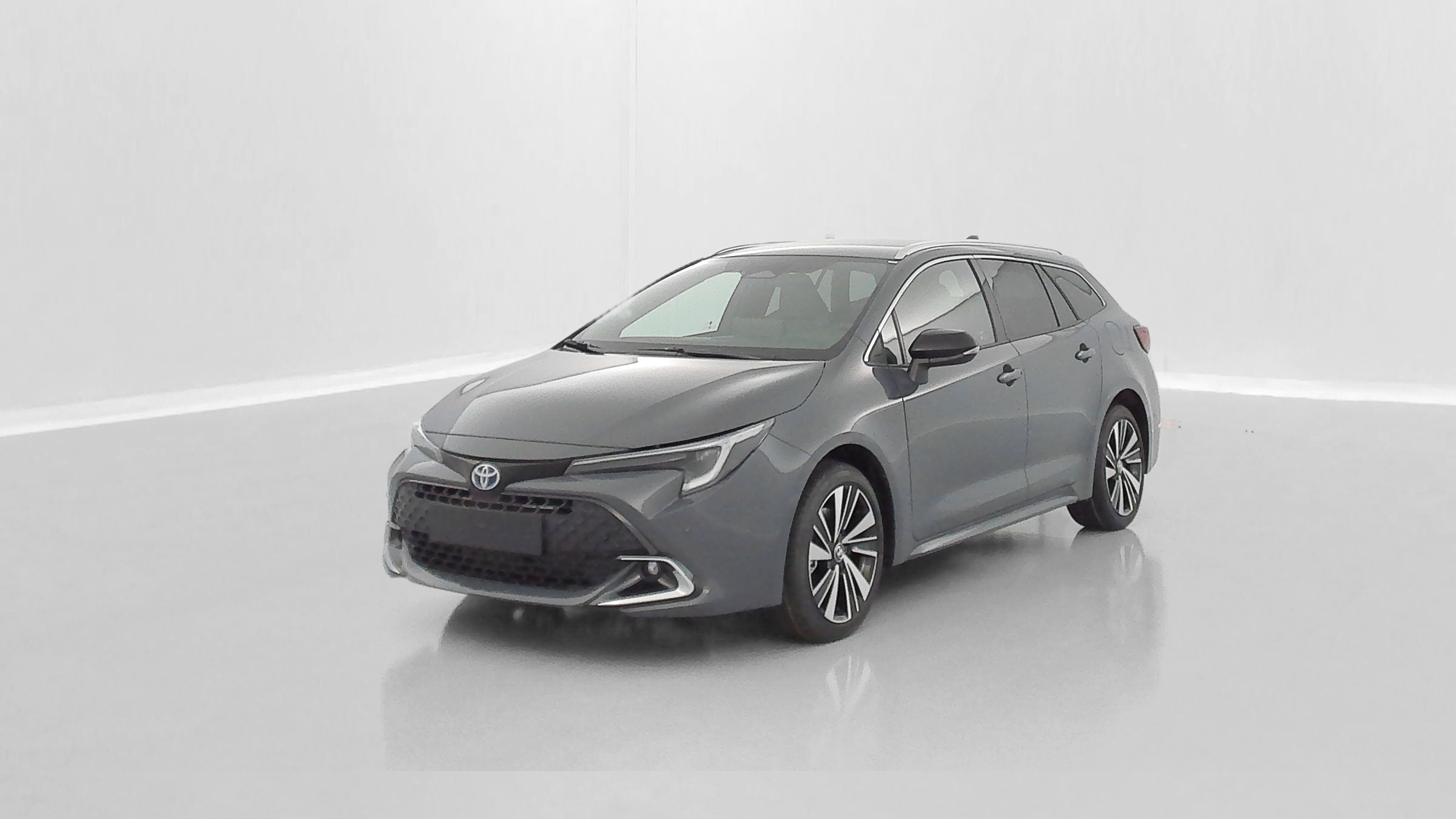 TOYOTA Corolla Touring Sports — photo 3