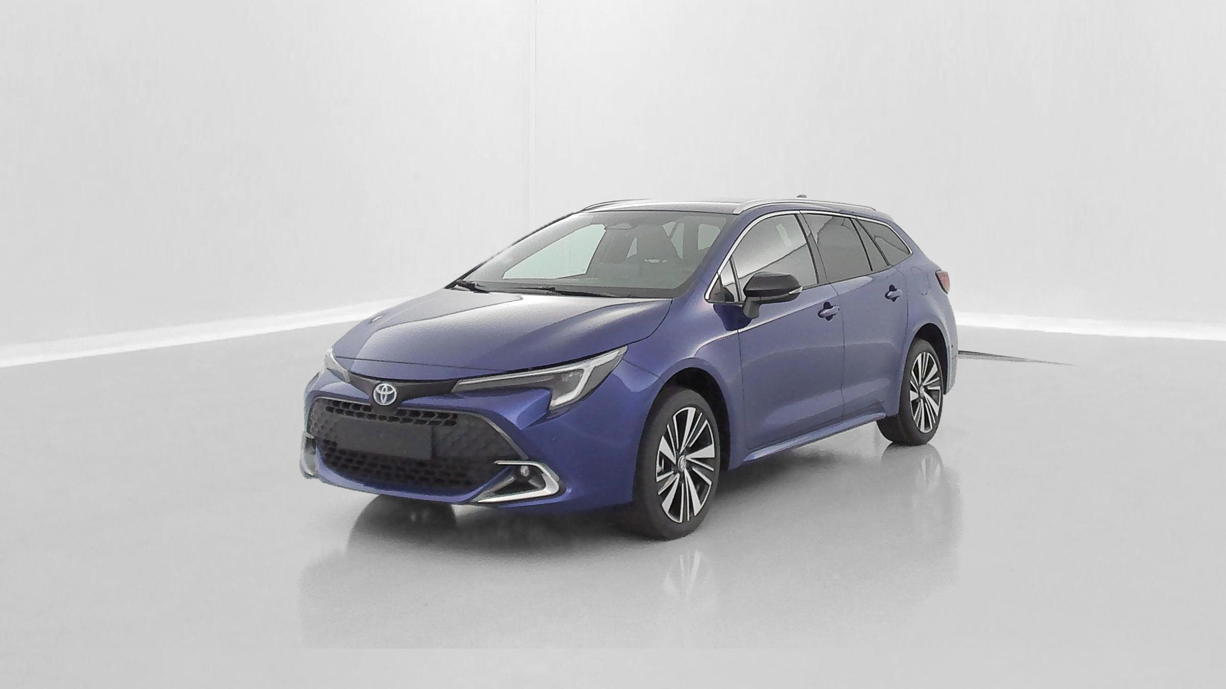TOYOTA Corolla Touring Sports — photo 3