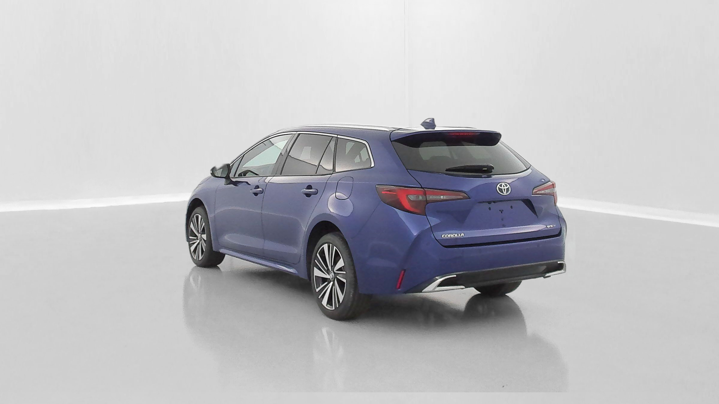 TOYOTA Corolla Touring Sports — photo 5