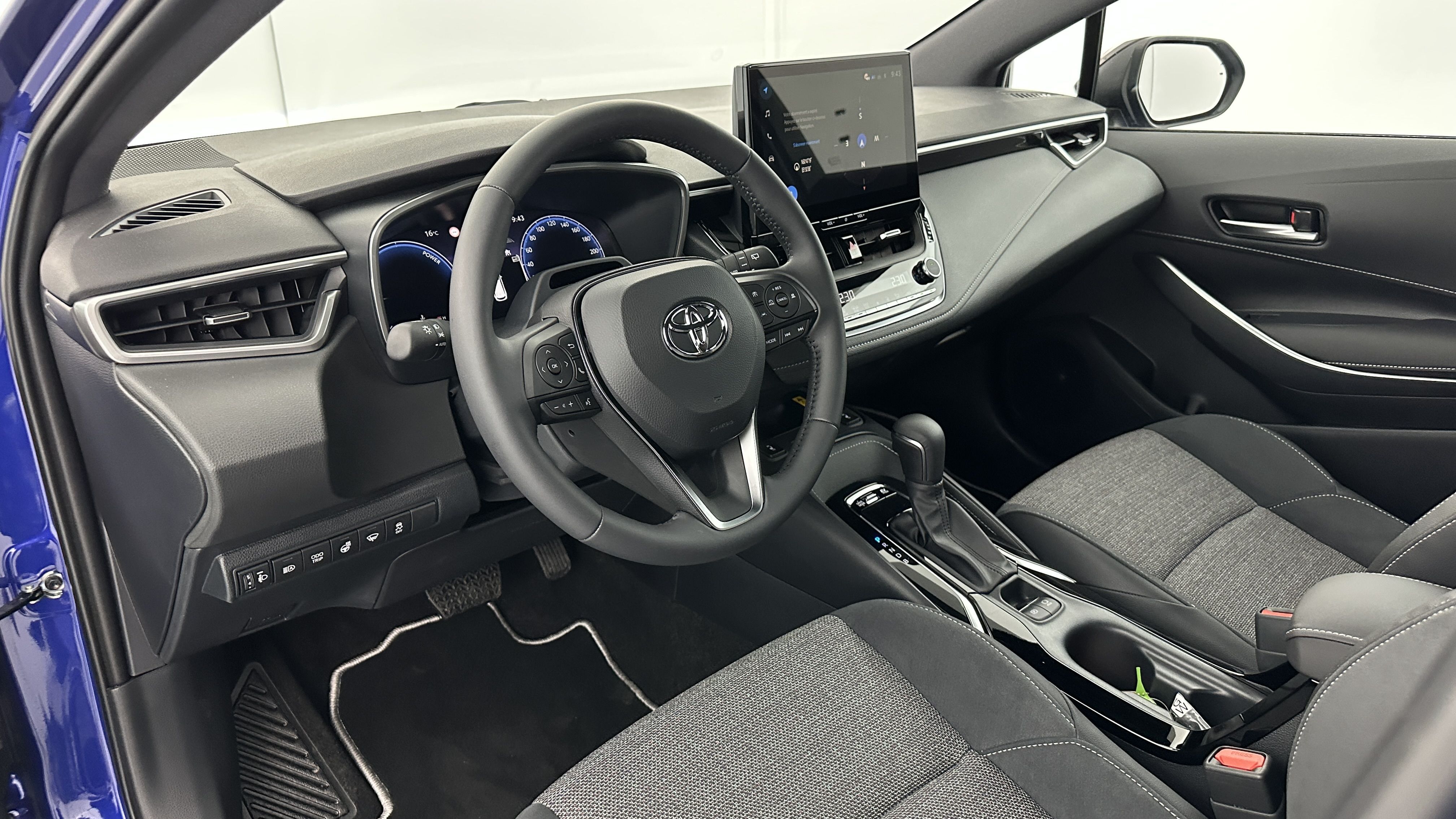 TOYOTA Corolla Touring Sports — photo 6