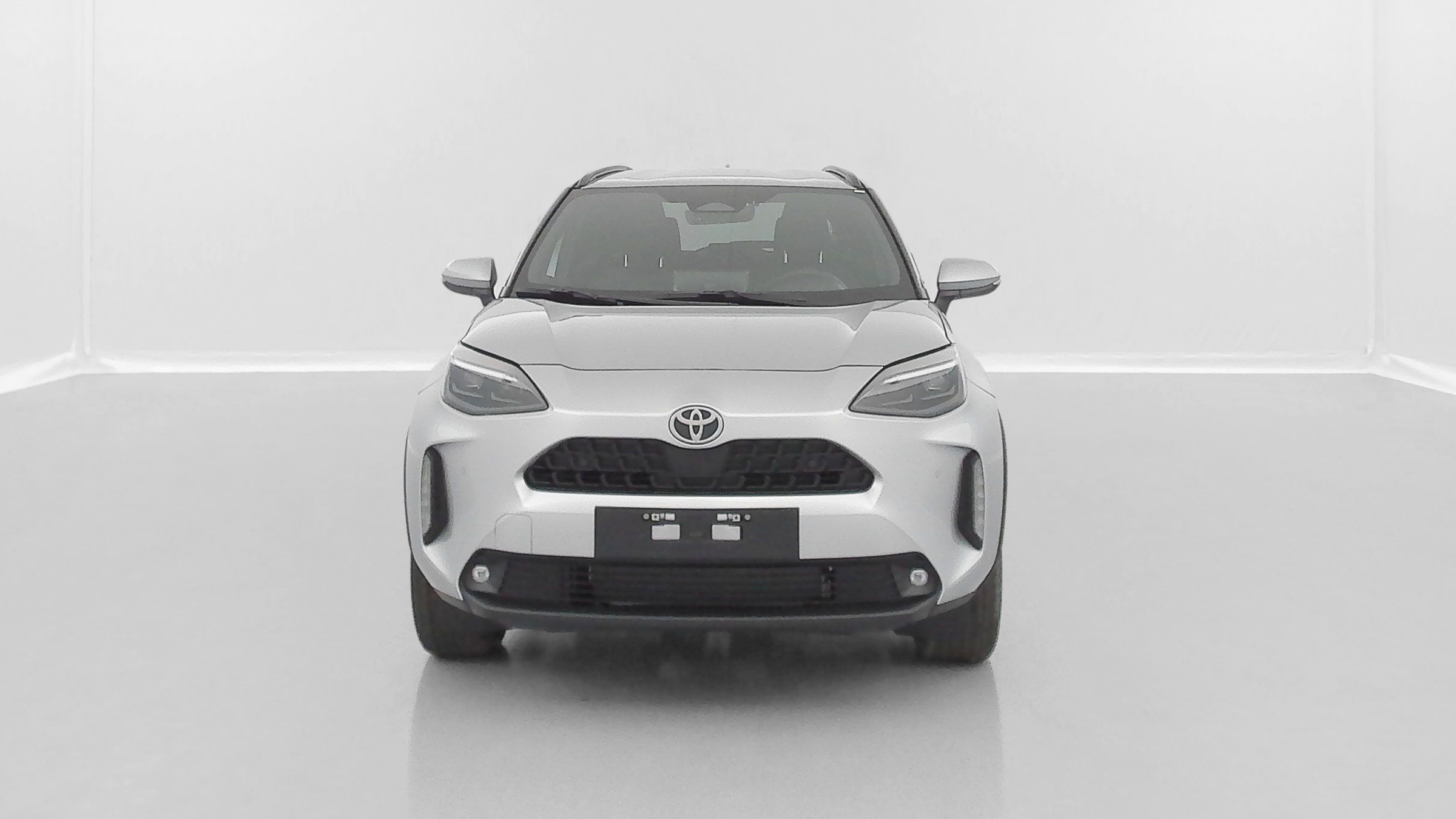 TOYOTA Yaris Cross Hybride — photo 2