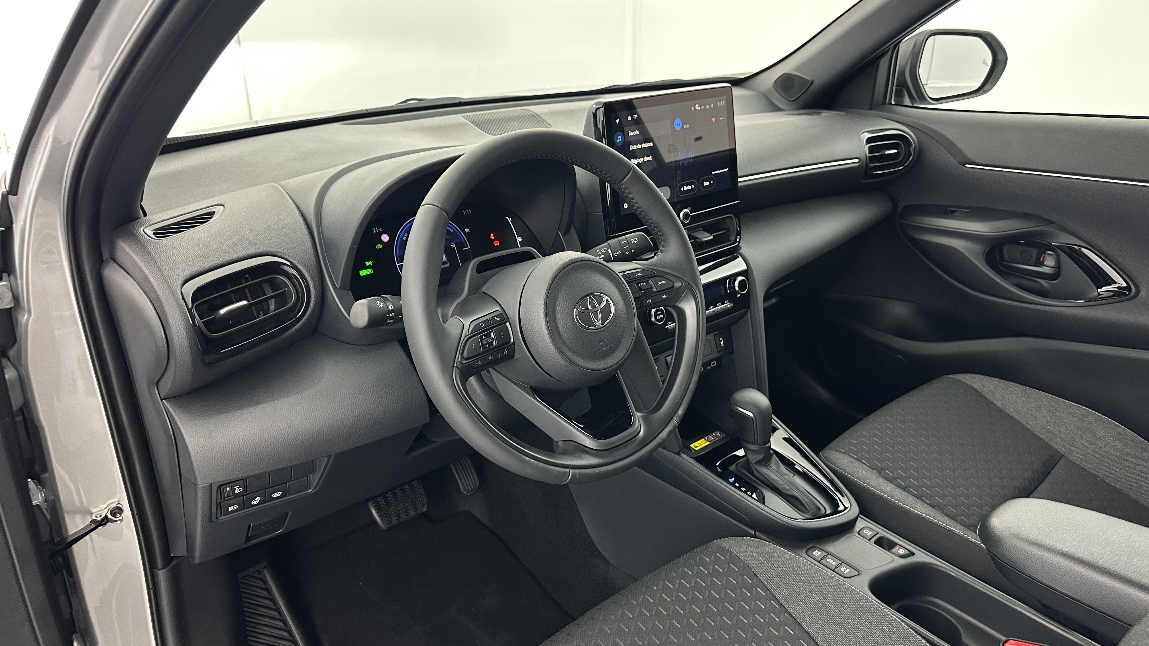 TOYOTA Yaris Cross Hybride — photo 6