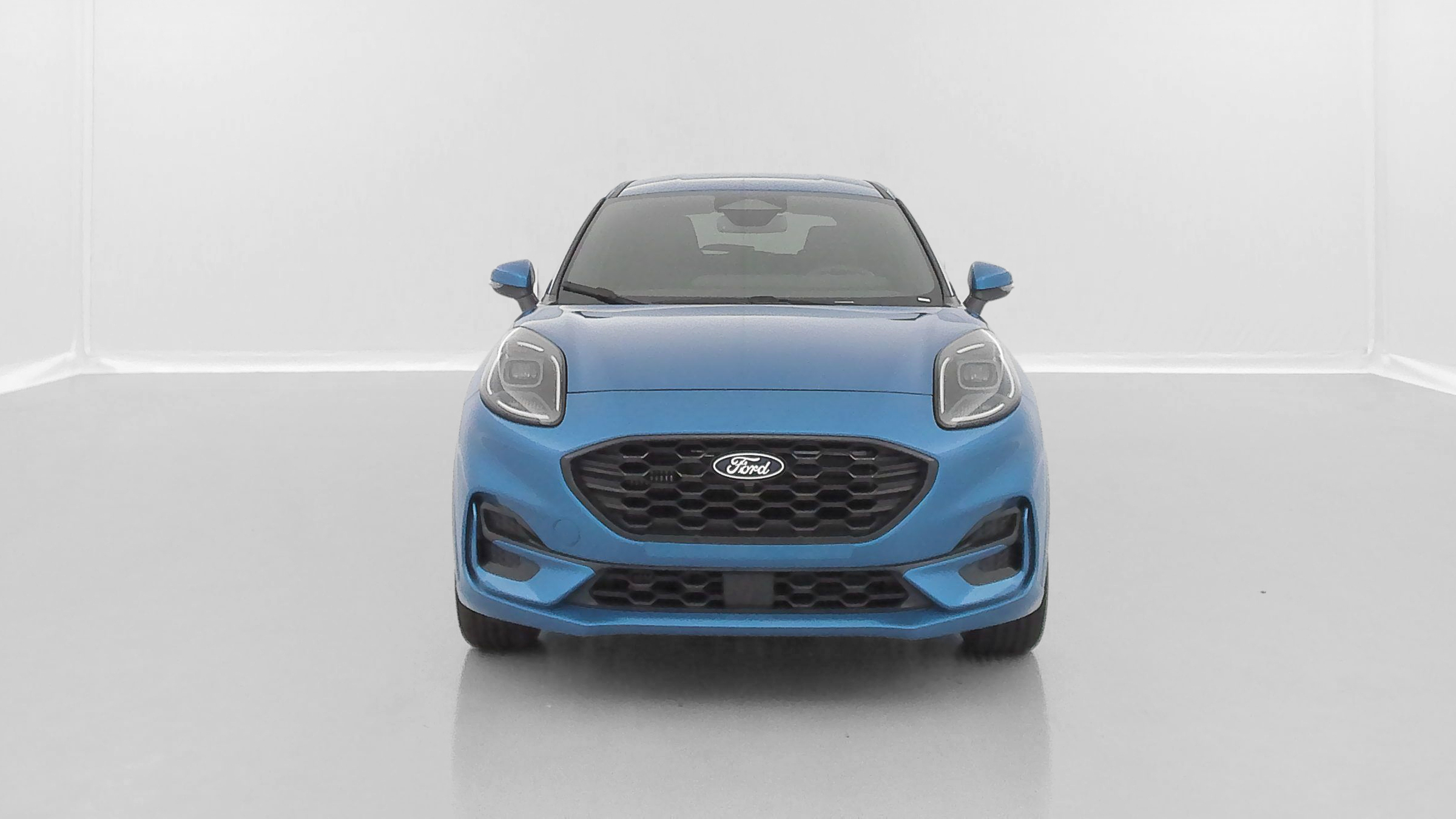 FORD Puma — photo 2