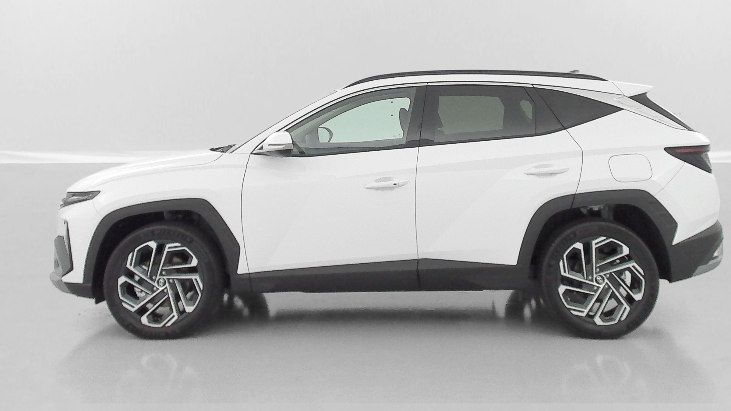 HYUNDAI Tucson — photo 4