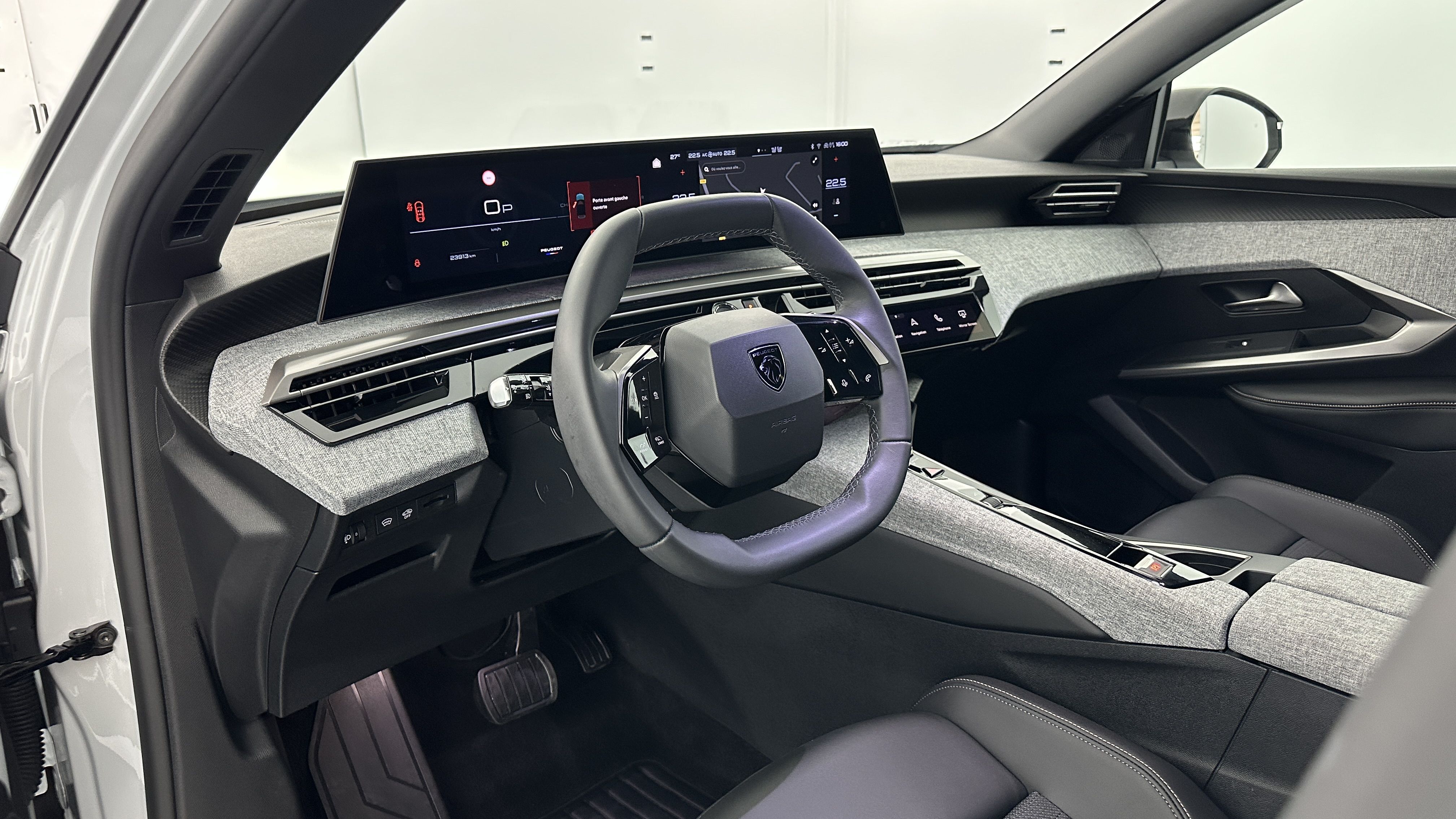PEUGEOT 3008 — photo 6