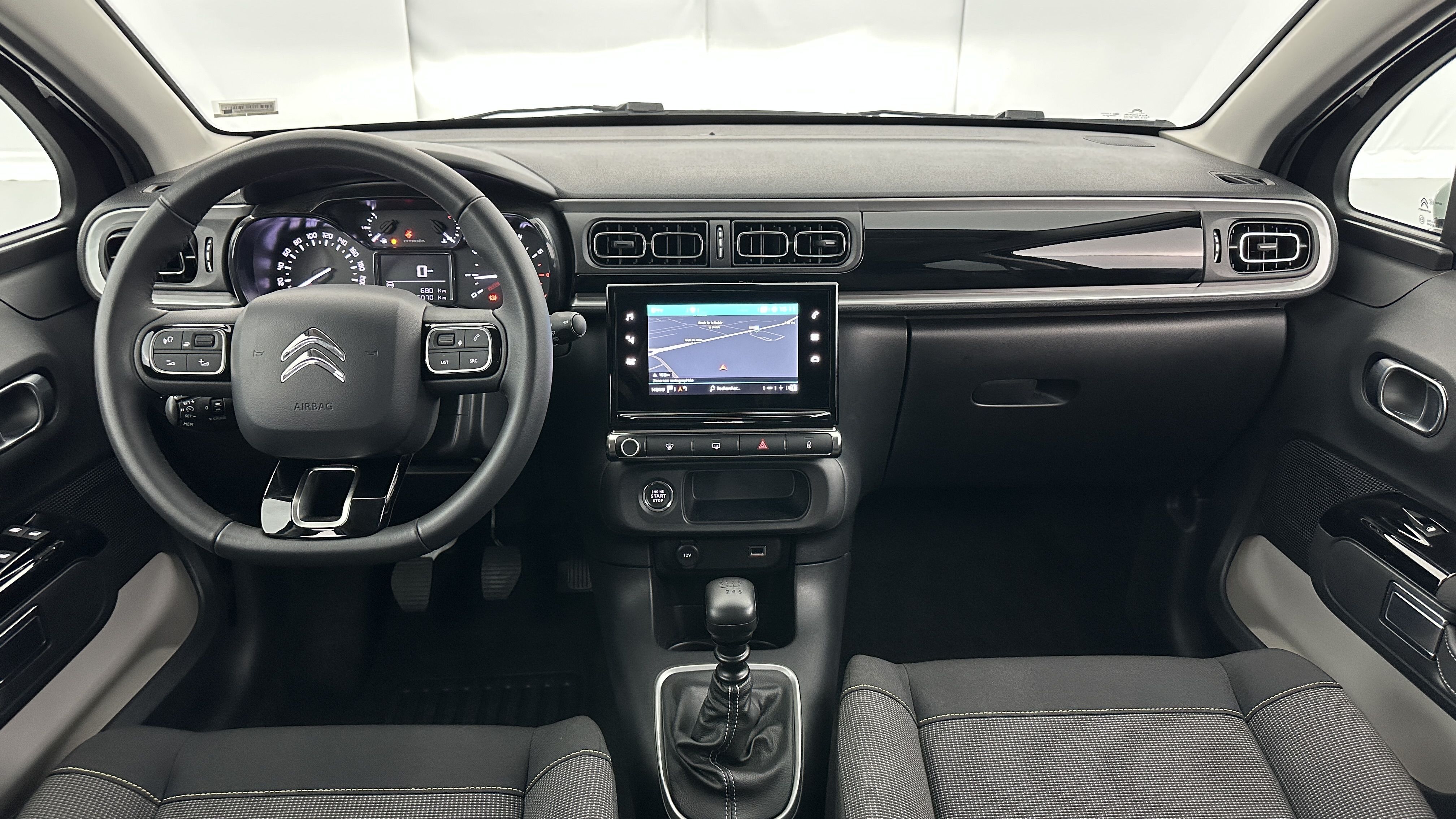 CITROEN C3 — photo 7