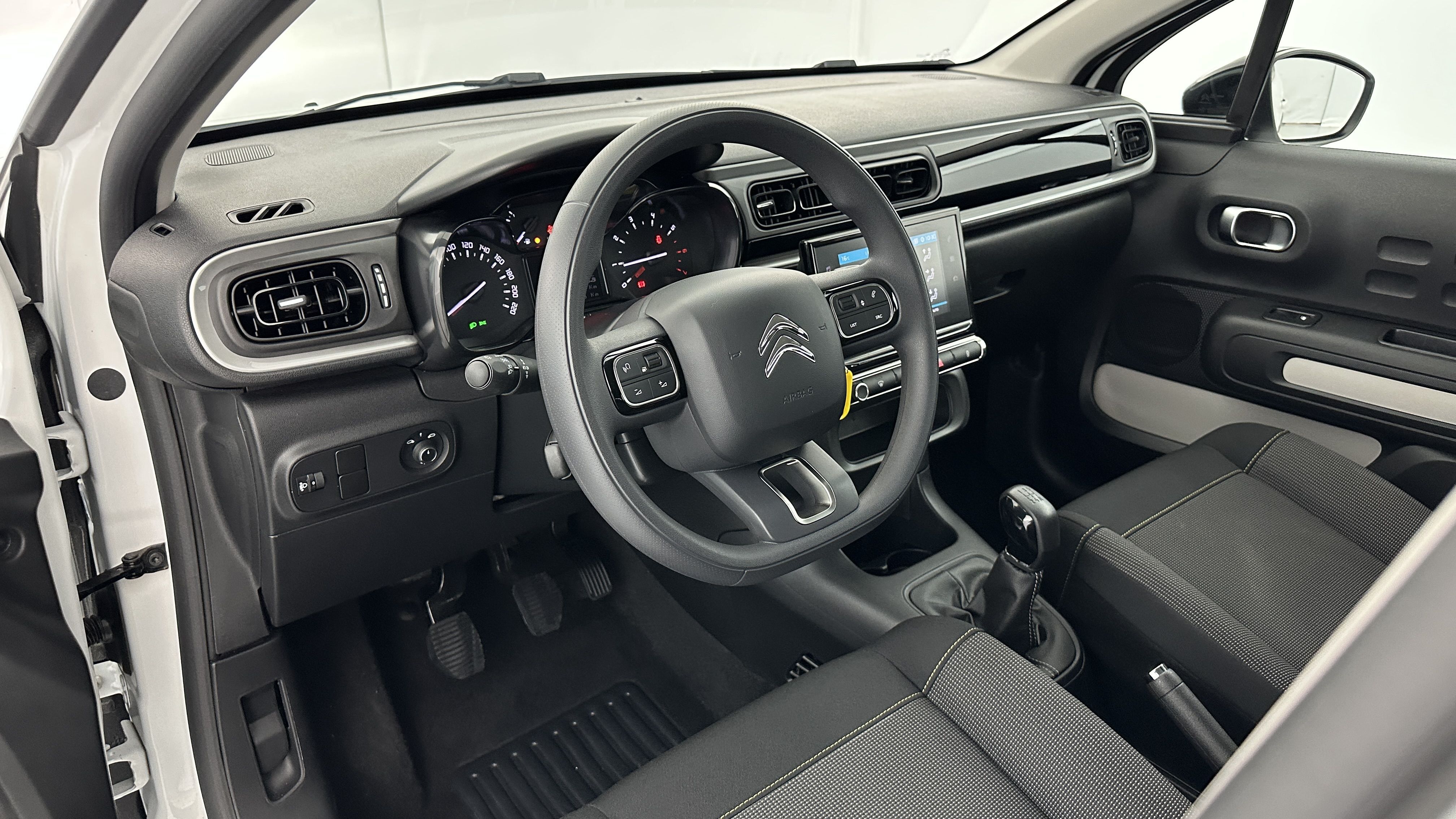 CITROEN C3 — photo 6