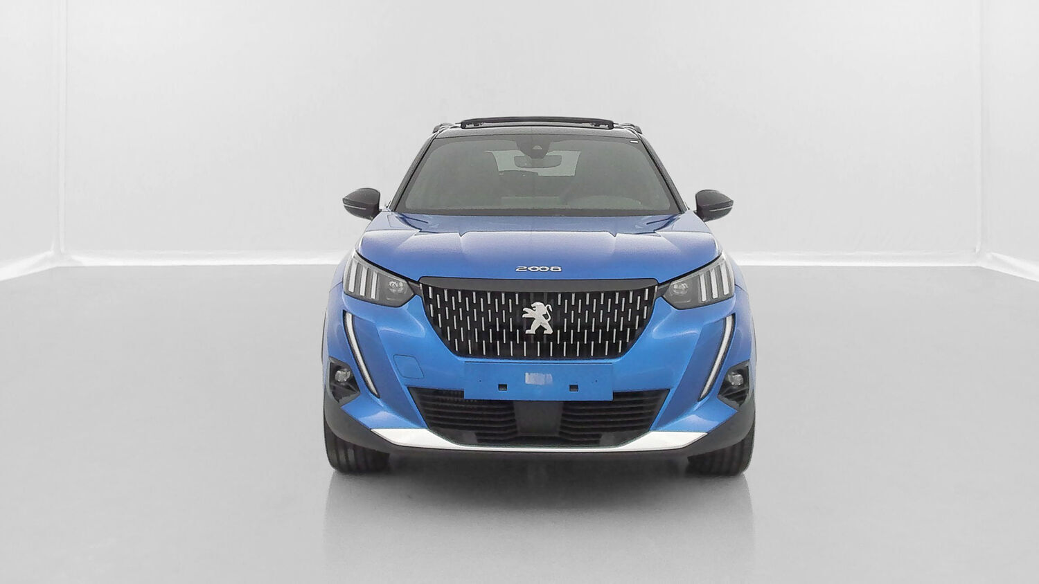 PEUGEOT 2008 — photo 2