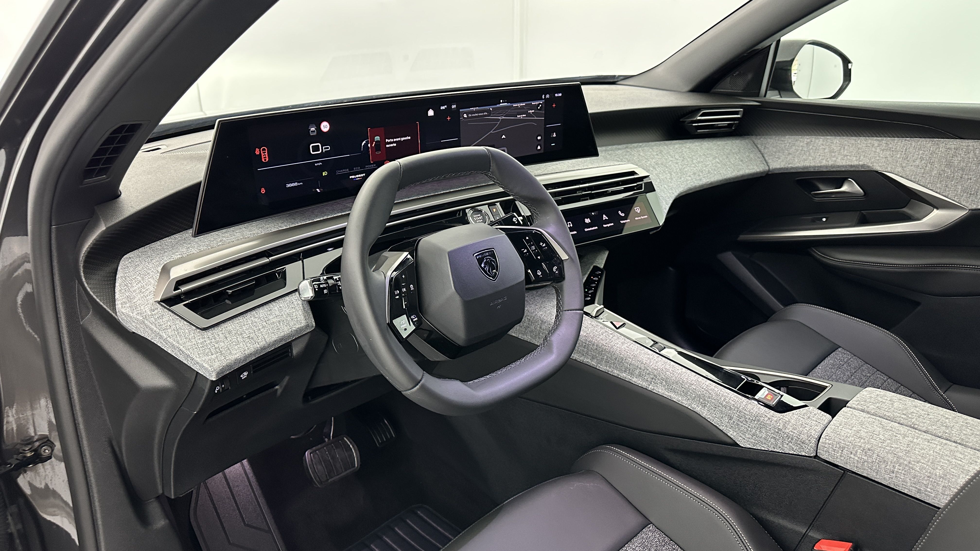 PEUGEOT 3008 — photo 6